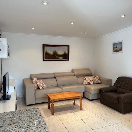 Apartamentos En La Villa Con El Territorio Comun En קלפה מראה חיצוני תמונה
