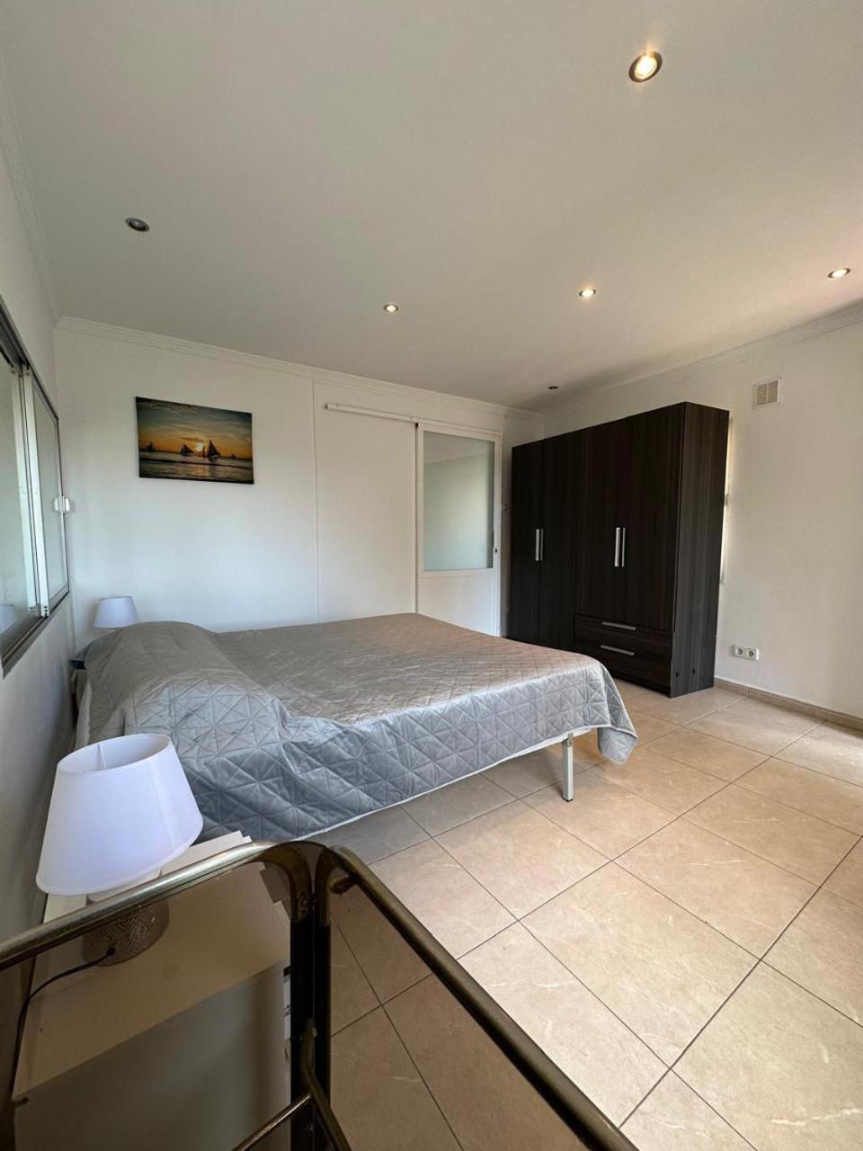 Apartamentos En La Villa Con El Territorio Comun En קלפה מראה חיצוני תמונה